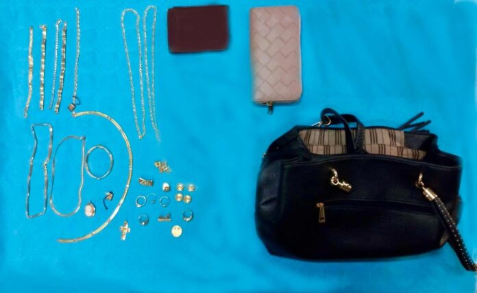 Refurtiva_Telese