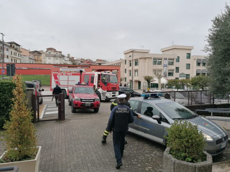 FOTO/ Maltempo, allagamenti a Grottaminarda e Zungoli