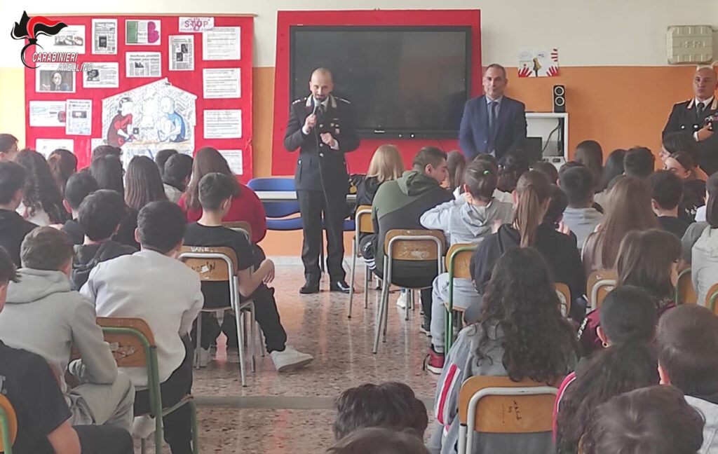 Carabinieri_studenti_Venticano (1)