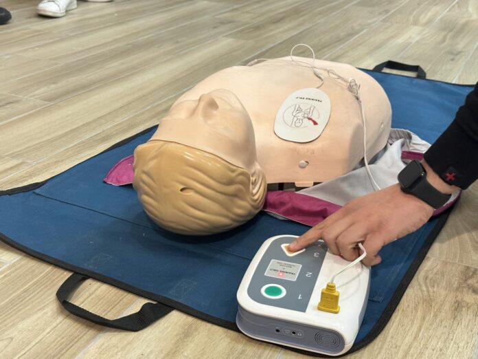 Defibrillatore_Montecalvo Defibrillatore_Montecalvo