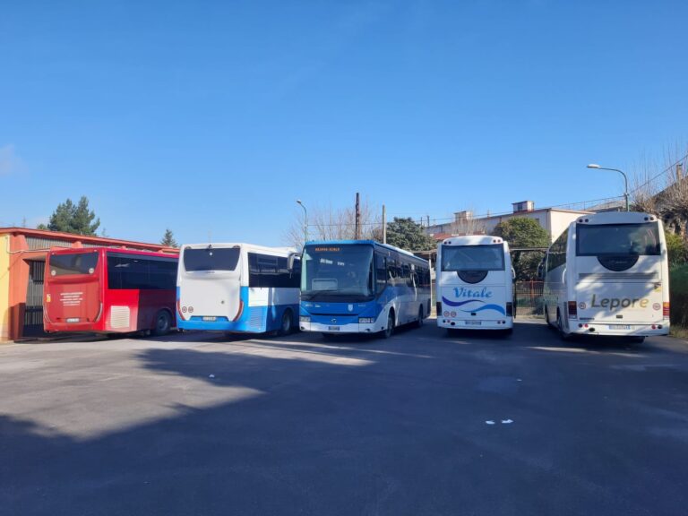 Frana nella galleria Starza: sospensione circolazione ferroviaria Foggia-Caserta
