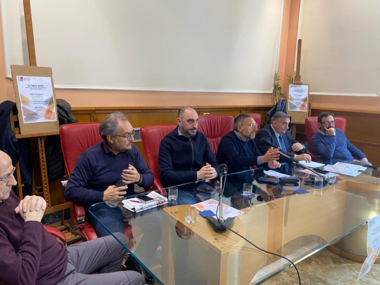 VIDEO/ Dopo i rigori sbagliati il campo largo va a oltranza: “Ma l’accordo sulla città non è a rischio”