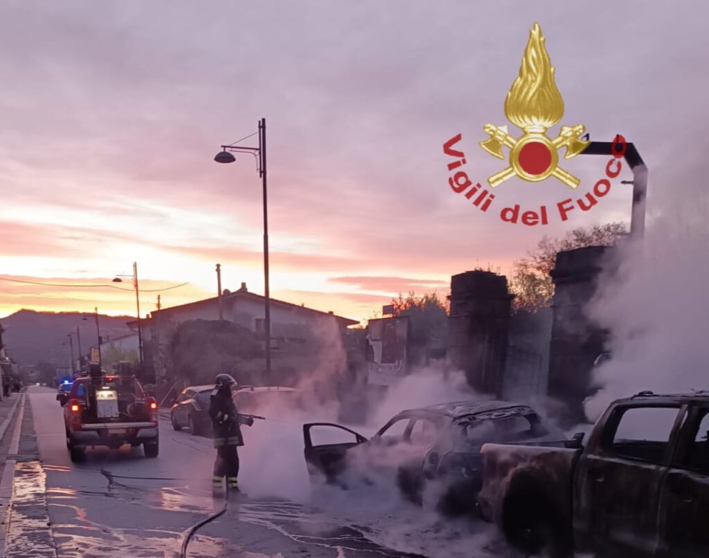 incendio_auto_San_Martino