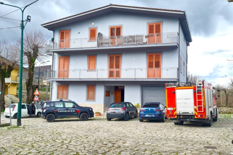 Agente di Polizia Penitenziaria si suicida con la pistola d’ordinanza. Era in servizio ad Ariano