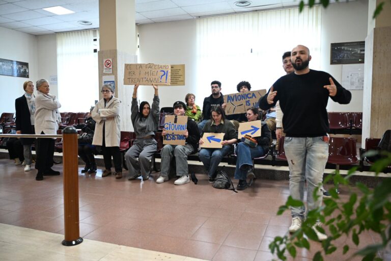 FOTO/ Forum dei Giovani, Iandolo: “Scappano senza dare risposte attese dal 2018”