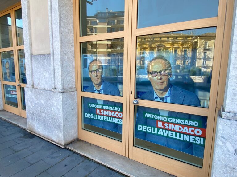 Il quartier generale di Gengaro in Piazza Liberta’, nell’ex Comitato di Festa nel 2019