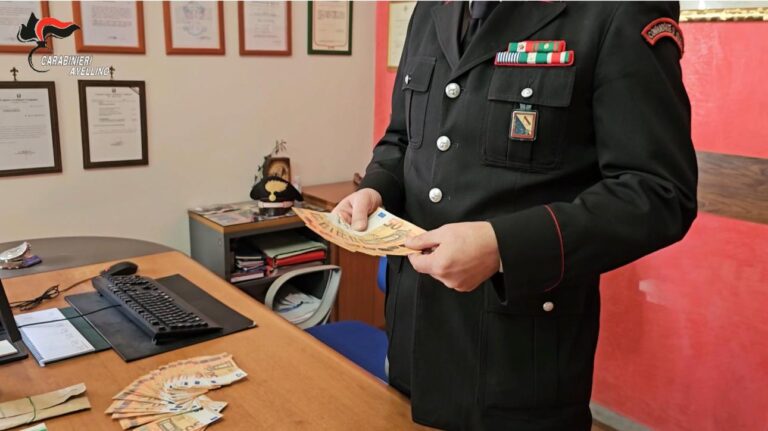 VIDEO/ Soldi falsi ai pensionati. Arrestato un dipendente dell’ufficio postale