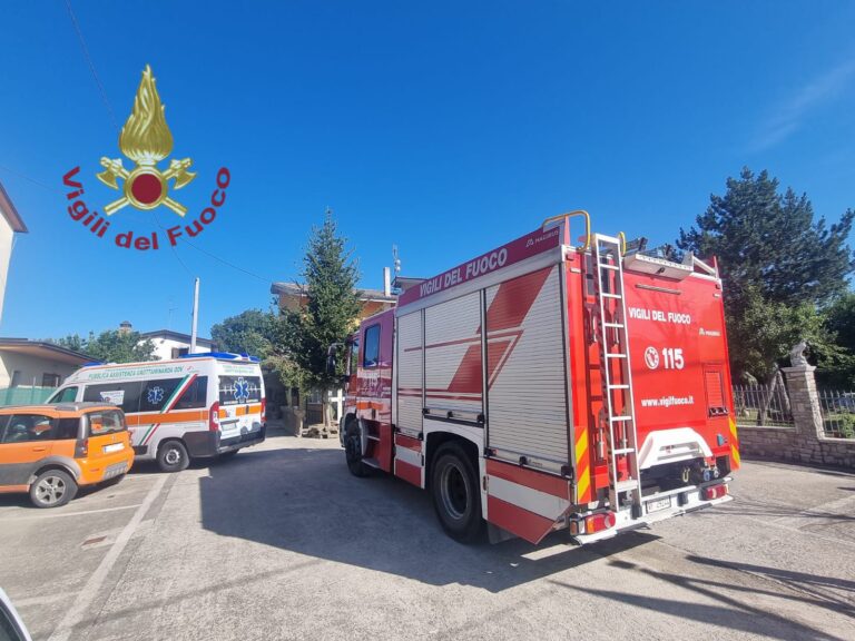 VIDEO/ Frigento, incendio in un’abitazione: muore un anziano