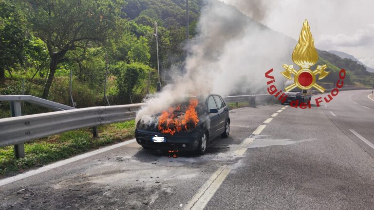 auto_in_fiamme