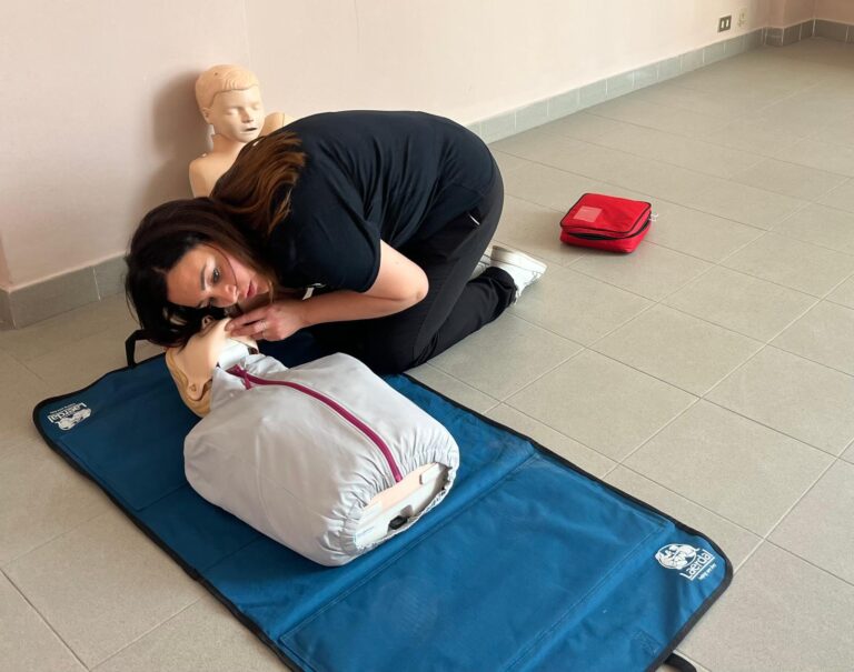 Grottaminarda, al via il corso “BLSD” per l’utilizzo del defibrillatore
