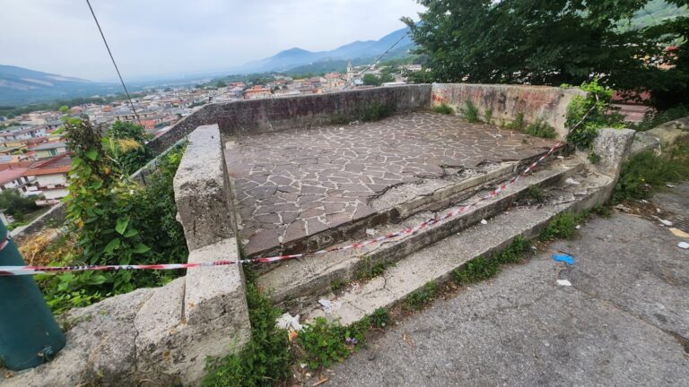 Muore dopo un volo di sette metri: dalle telecamere la verità sul giallo di Quadrelle