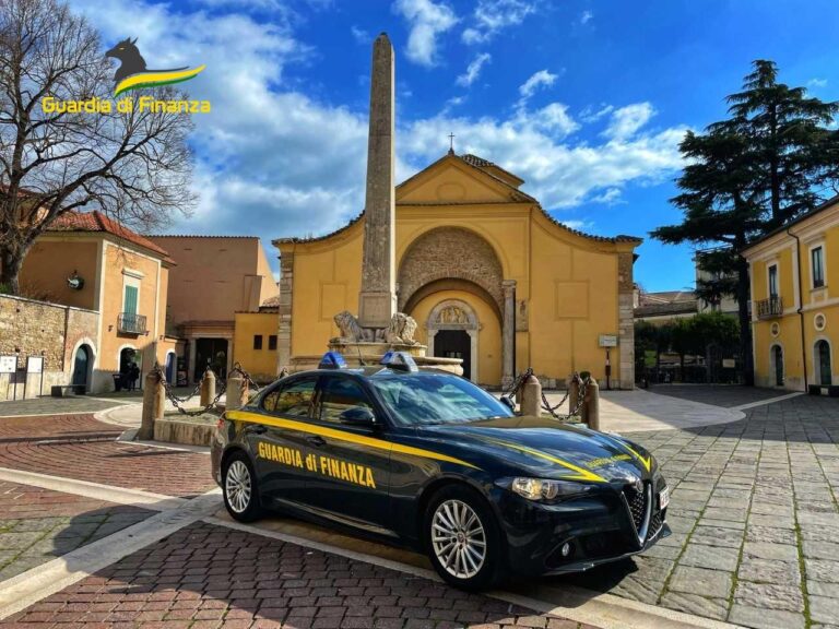 Gdf Benevento: controlli nei pressi di un campo da rugby. Sequestrate sostanze stupefacenti