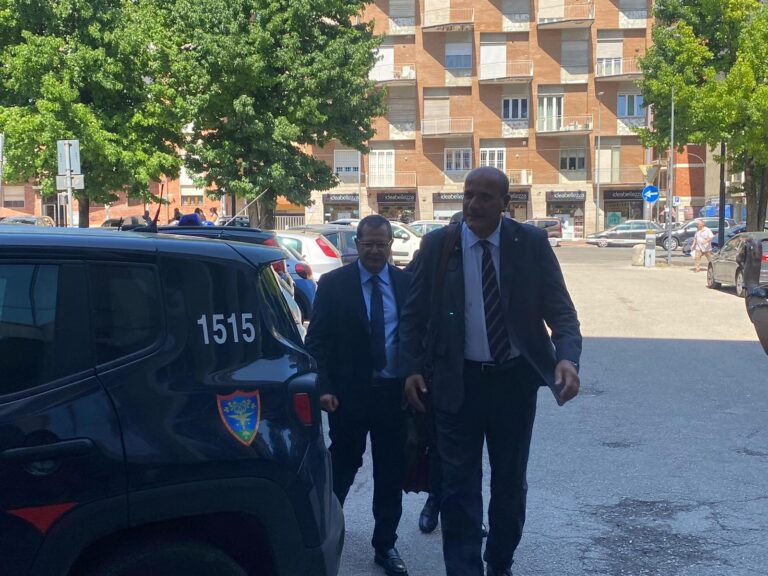 VIDEO/ Accusati di aver pagato tangenti a Festa, gli imprenditori respingono le accuse