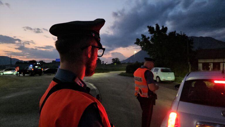Sicurezza stradale, aumentano i controlli dei Carabinieri in Irpinia