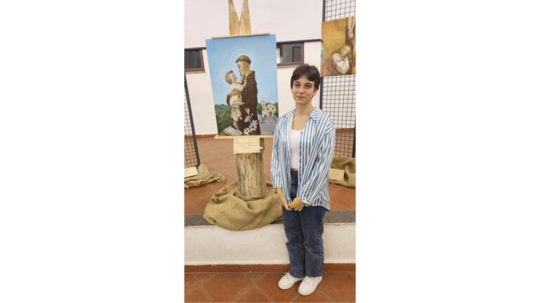 Antonia, a sedici anni la prima mostra Dipinge le sue opere ascoltando Chopin