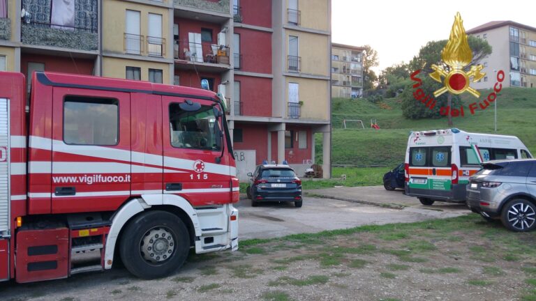Non rispondeva ad amici e parenti, trovato morto 57enne
