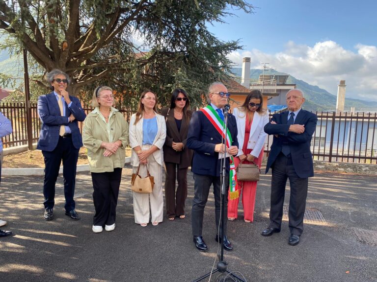 VIDEO/ De Luca inaugura scuola a Solofra e sullo Ius Scholae: “Governo disumano”