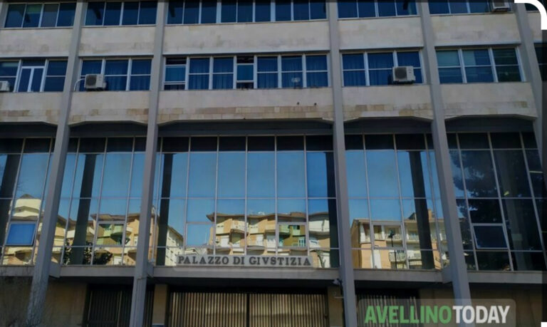 Scoperta con una pistola, Felicia Cava domani davanti al Gip Cassano