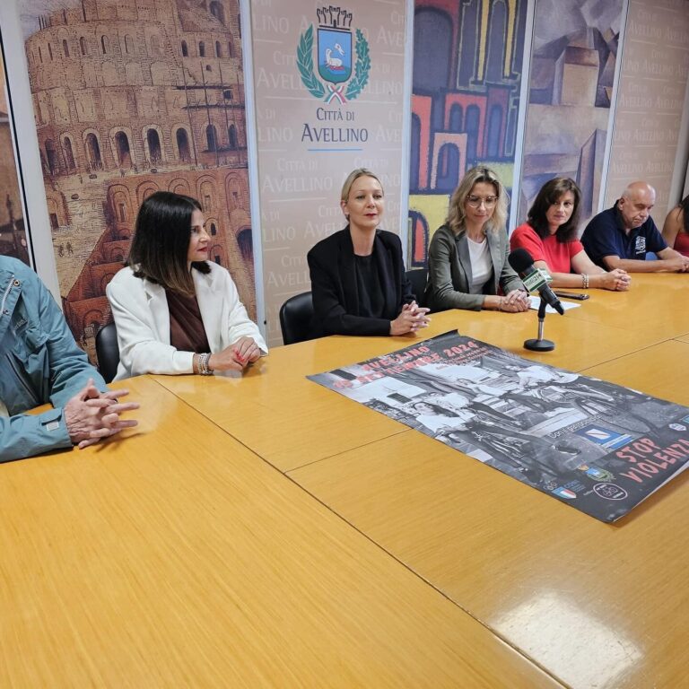 Pedalata contro la violenza, in sella anche la sindaca Nargi