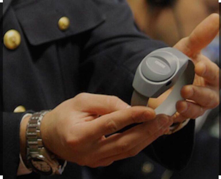 Montesarchio: braccialetto elettronico per uomo accusato di maltrattamenti verso moglie e figlia