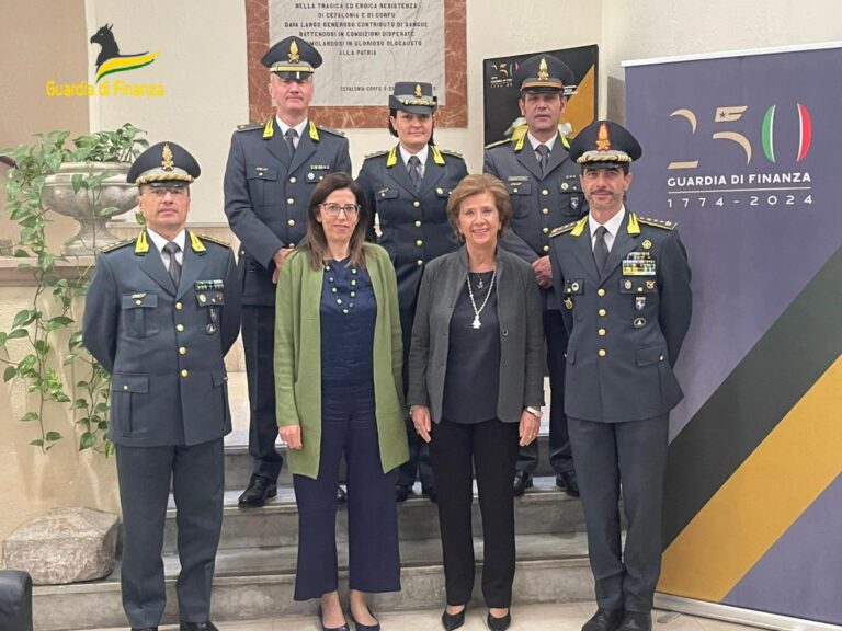 Gdf Benevento: visita del Prefetto di Benevento al Comando Provinciale