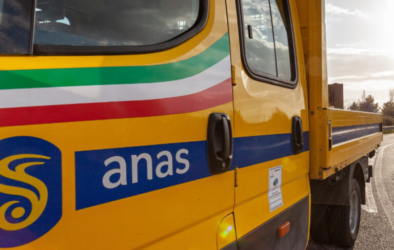 Incidente Ofantina, Anas: strada chiusa in tutte e due le corsie
