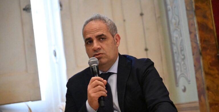 Forestazione, stabilizzazione per circa 450 operai irpini