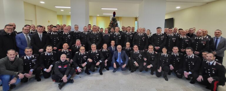 Il Comandante della Legione Carabinieri Campania, Generale di Divisione Canio Giuseppe La Gala, in visita ad Avellino
