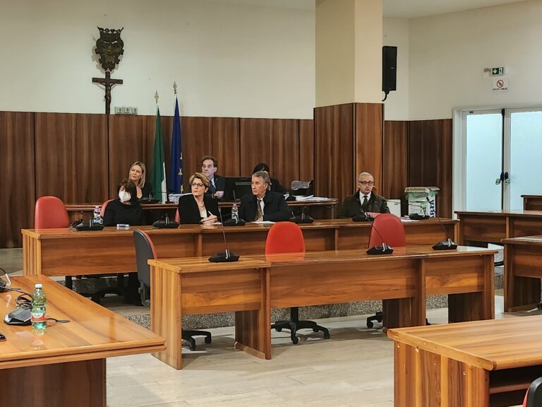 La crisi al Comune c’e’ o non c’e’? Accuse e  scintille in aula