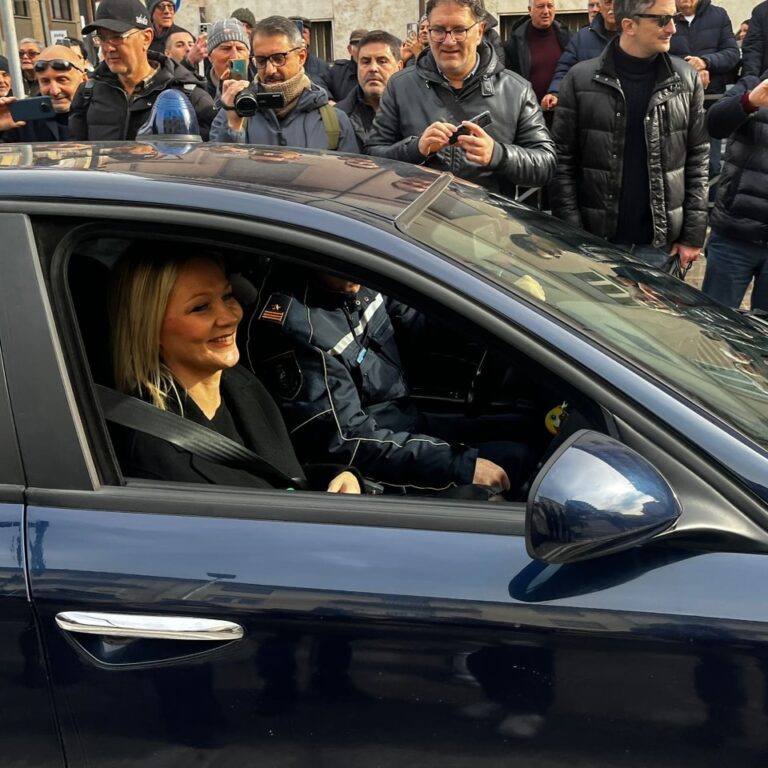 VIDEO/ Nargi inaugura il Sottopasso: “Avellino è fuori dal Tunnel delle incompiute”