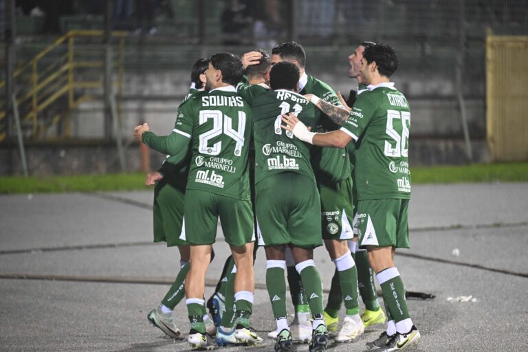 Avellino, basta un goal di Cionek a piegare il Picerno