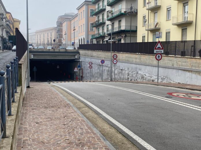 Tunnel