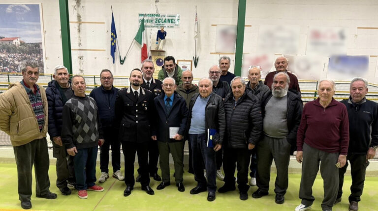 I Carabinieri incontrano gli anziani presso il centro bocciofili