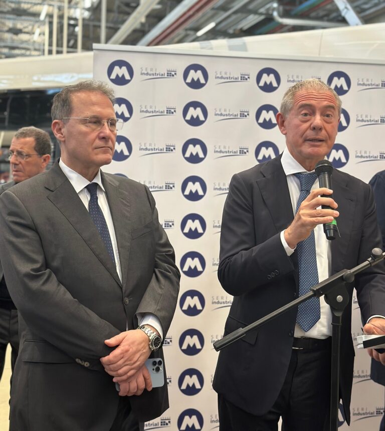 Menarini, i lavoratori di Flumeri scrivono al ministro: “Subito un incontro, così si mette a rischio il futuro di centinaia di famiglie”