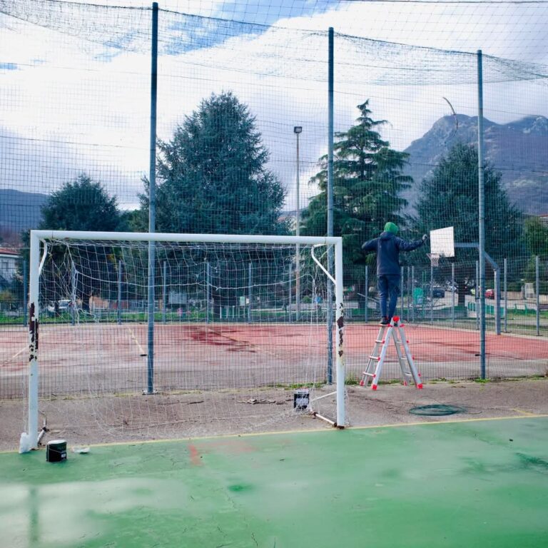 I campi di calcetto e basket a Valle avranno un nuovo look per il 2025