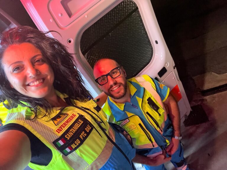 Bimba di 28 giorni salvata dal 118, l’infermiera: ho pianto di gioia da mamma e professionista
