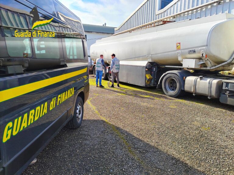 GDF Benevento: sequestrata autocisterna con circa 30.000 litri di “Designer Fuel”