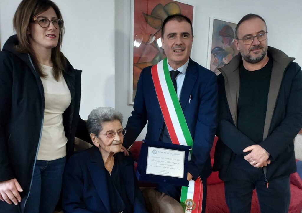 Villamaina