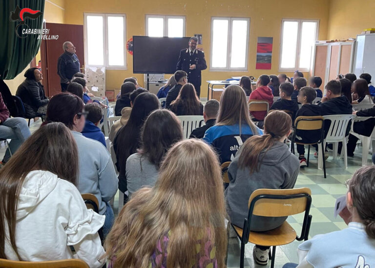 Iniziative di prossimità in Irpinia: prosegue il ciclo di incontri dei Carabinieri nelle Chiese e con gli studenti
