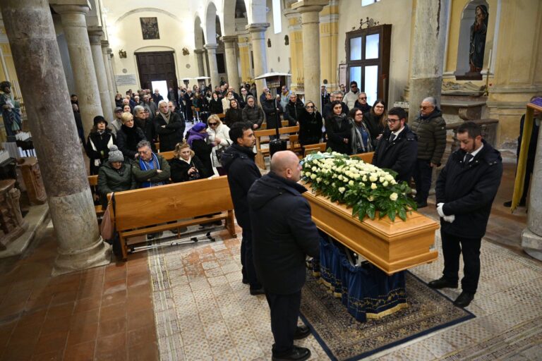 L’ultimo saluto a Walter Mastroberardino : il suo nome inciso nella storia del vino