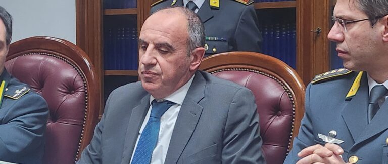 Ai portaborse stipendi da dirigenti, “come marchese del Grillo” Corte Conti, a giudizio 13 tra attuali ed ex consiglieri Regione