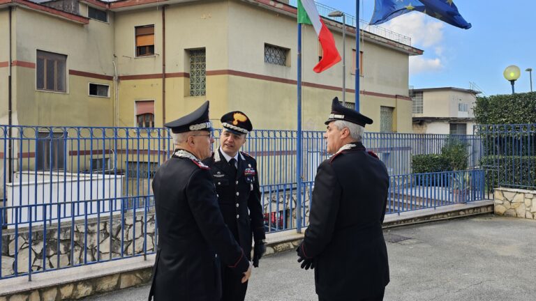 Il Generale La Gala in visita alla Compagnia Carabinieri di Solofra