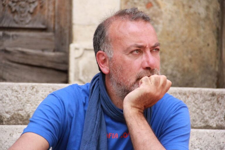 Furti in abitazioni, Franco Arminio esprime solidarietà a Bisaccia