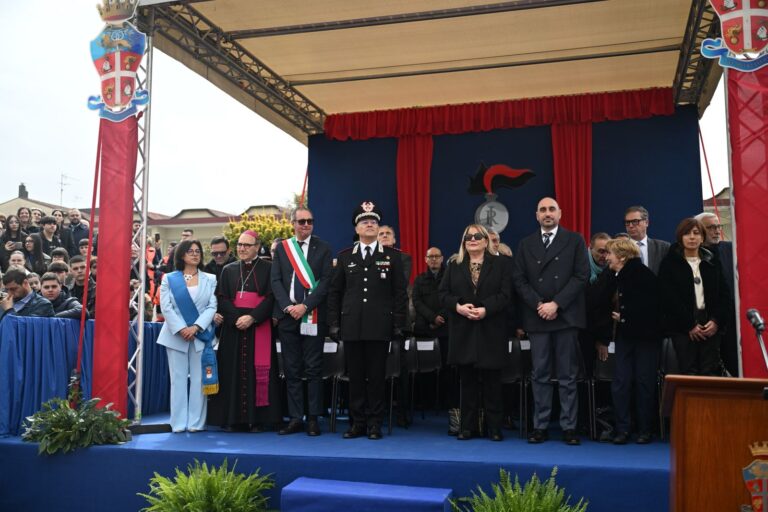 VIDEO-FOTO/ Altavilla, Caserma Carabinieri intitolata al Maresciallo Francesco Pepicelli