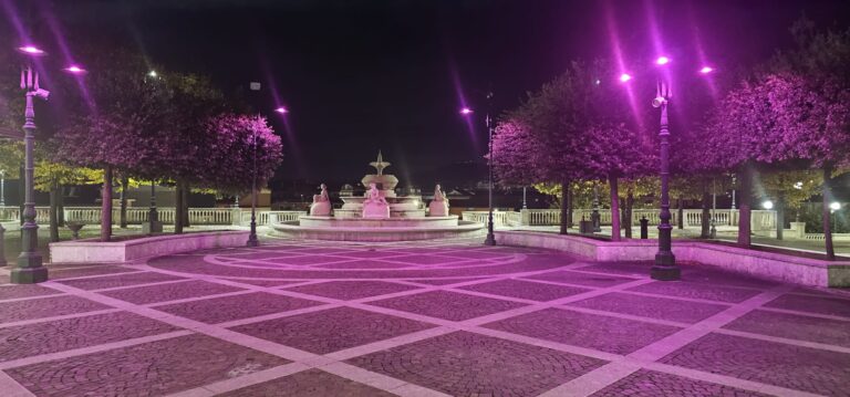 La piazza si colora di lilla per la Giornata contro i Disturbi dell’Alimentazione