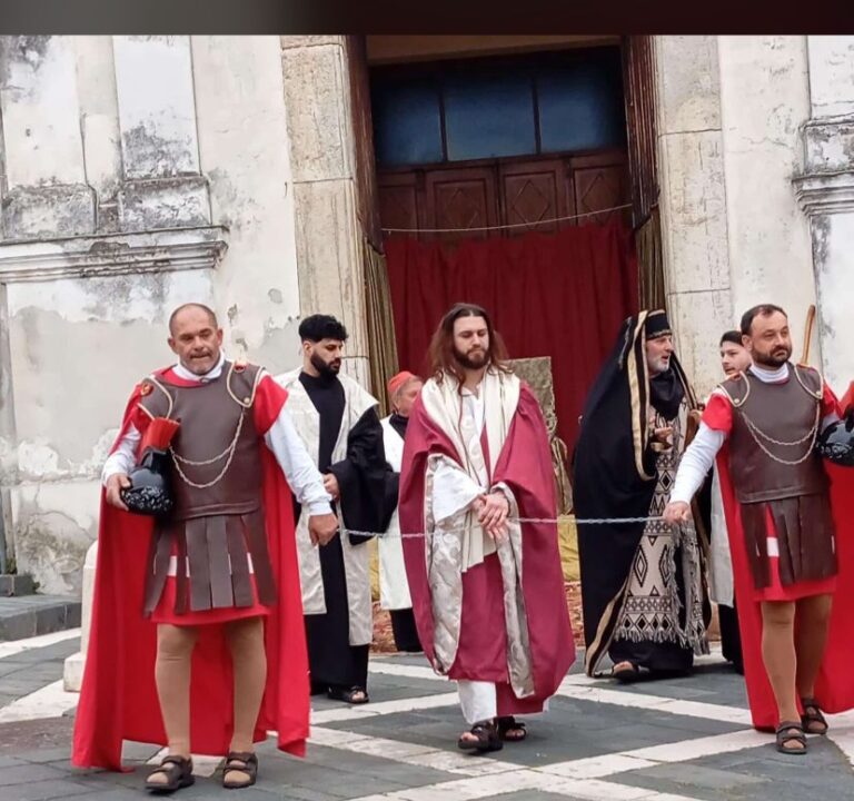 A Moschiano rivive la tradizione della Passio Christi nella Domenica delle Palme