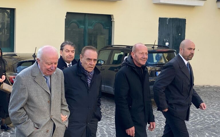 Mastella: “Faccio gli auguri all’Avellino, il Benevento fregherà il Cerignola”