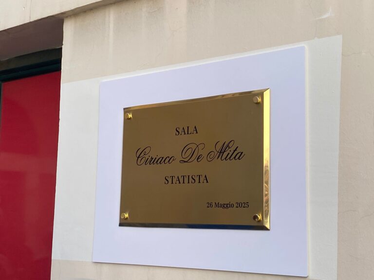 Il messaggio di Mattarella: “De Mita una delle personalità più significative della Repubblica”