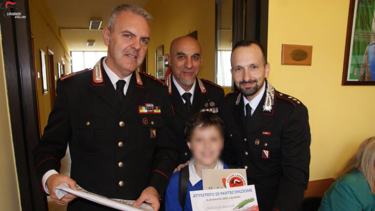A Mirabella Eclano gli alunni delle scuole elementari di Gesualdo diventano Carabinieri per un giorno