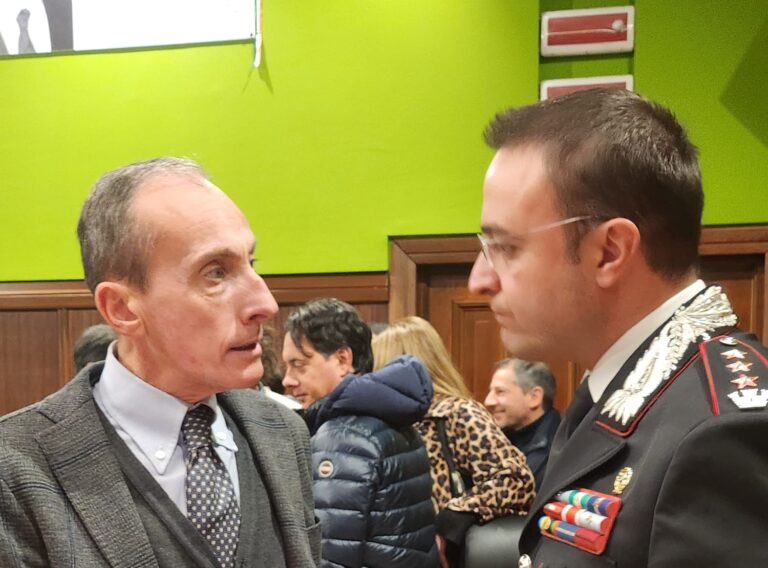 Diciottenne sotto estorsione, la Procura chiude le indagini: quattro rischiano il processo